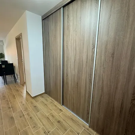 Apartament Dolina Baryczy Zmigrod Esterno foto